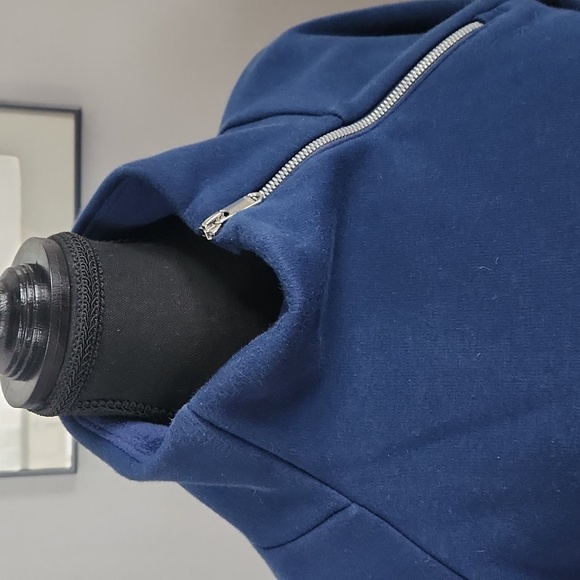 Athleta Women's Cozy Karma Zip Neck Sweatshirt - Picture 2 of 9